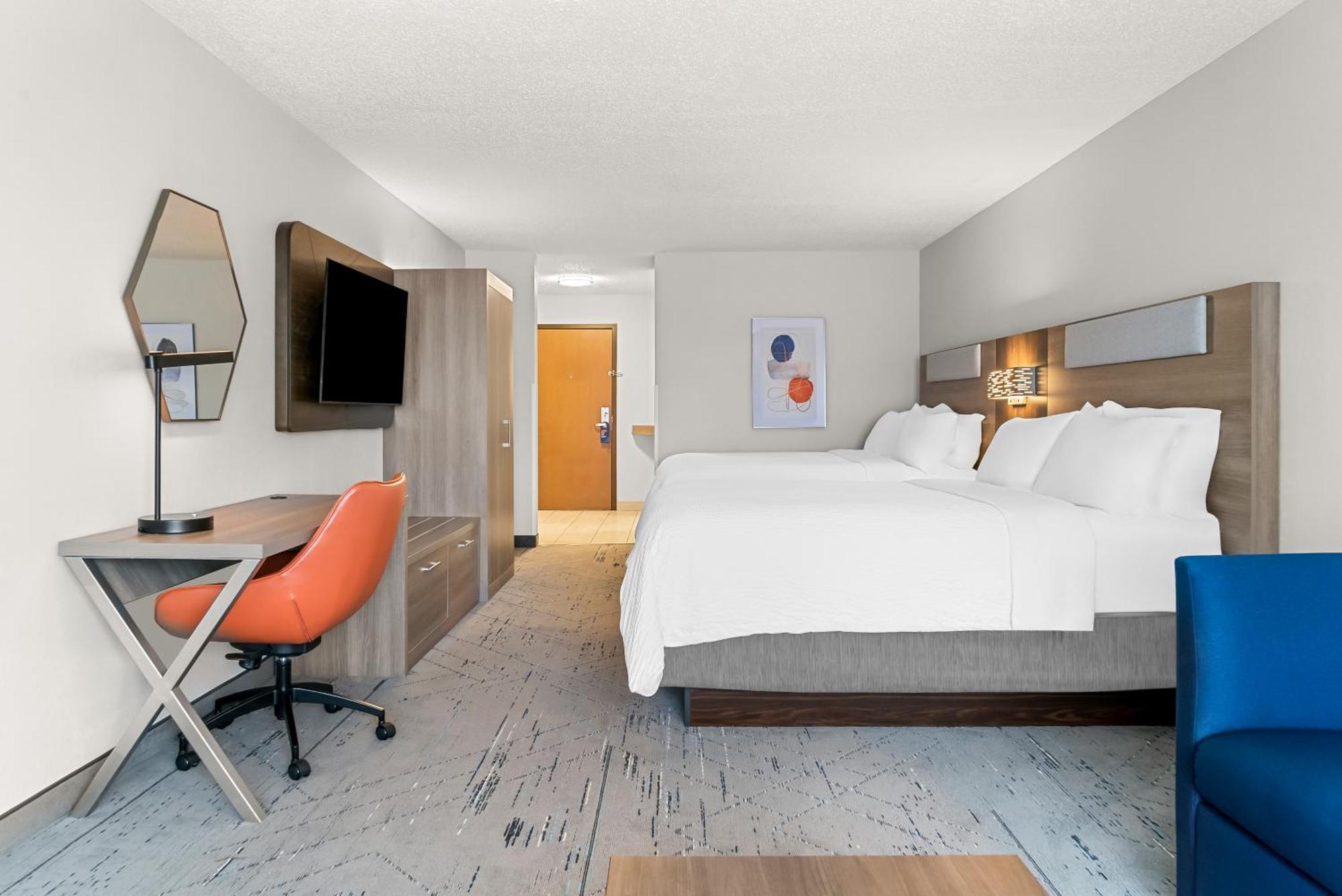 Holiday Inn Express & Suites - Detroit Northwest - Livonia By Ihg מראה חיצוני תמונה