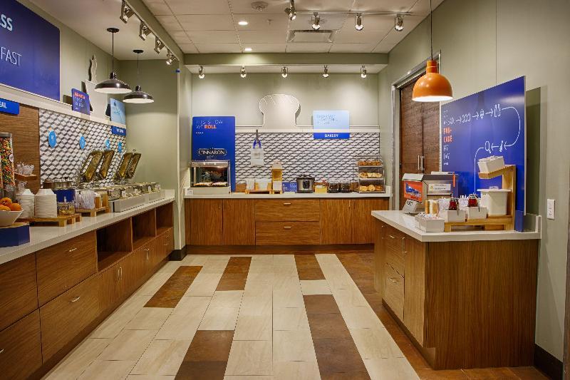 Holiday Inn Express & Suites - Detroit Northwest - Livonia By Ihg מראה חיצוני תמונה